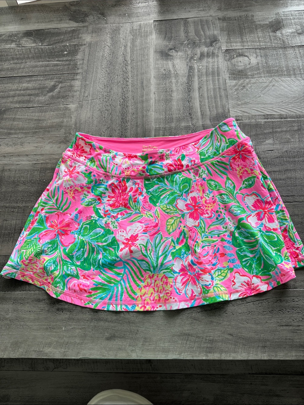 Lilly Pulitzer Skort size large journey to the jungle